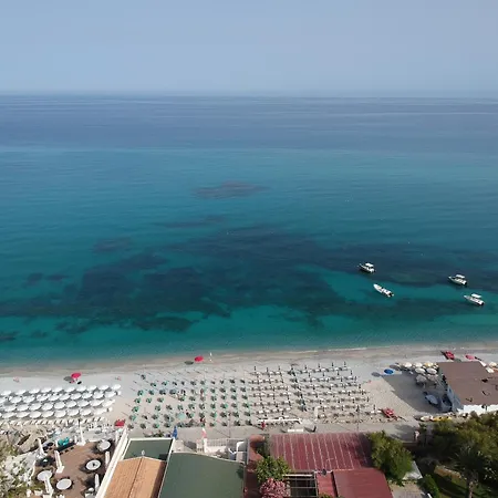Semesterbostad Caia Tropea